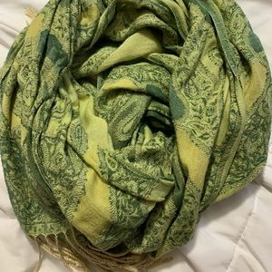 Green paisley fashion scarf pashmina wrap